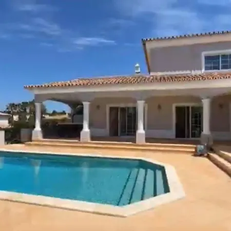 The Beverly Vilamoura * Quarteira