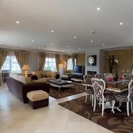 The Beverly Vilamoura Villa