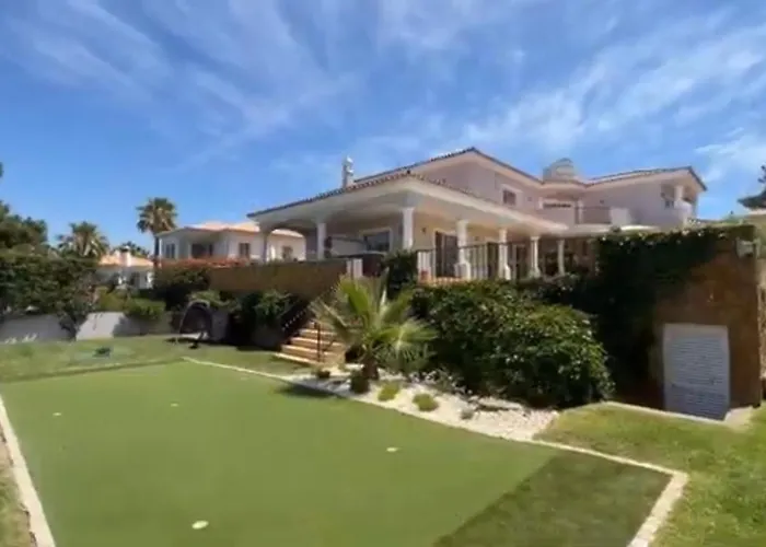 The Beverly Vilamoura Willa