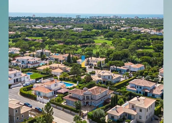 The Beverly Vilamoura Quarteira