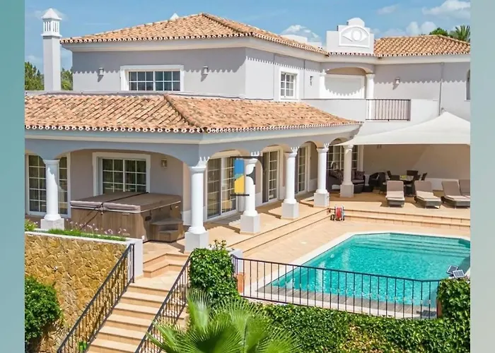 Willa The Beverly Vilamoura *