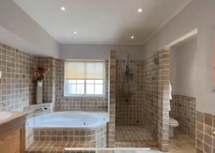 The Beverly Vilamoura